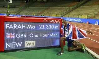 Recordes mundiais da hora cairam para Mo Farah e Sifan Hassan