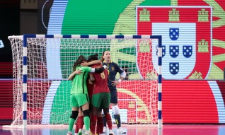 Portugal decide com Brasil o primeiro campeão mundial feminino de futsal