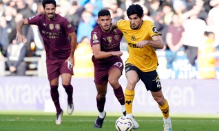 Gonçalo Guedes deixa Wolverhampton e ruma à Real Sociedad até 2029