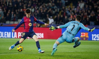 Avançado espanhol Pau Víctor, ex-FC Barcelona, é reforço do Sporting de Braga