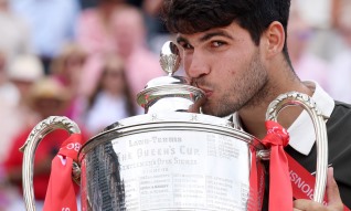 Carlos Alcaraz vence ATP 500 de Queen