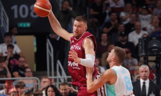 Porzingis garante que há "não jogos fáceis" em vésperas de Portugal no Eurobasket