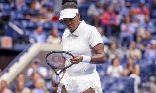 Venus Williams eliminada por Karolina Muchova no regresso ao US Open