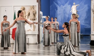 Tocha olímpica para Milão-Cortina 2026 iniciou percurso em Olímpia