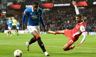 Sporting de Braga resgata empate em inferioridade na visita ao Rangers