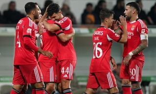 Taça de Portugal: Benfica procura eliminar Farense para marcar clássico com FC Porto