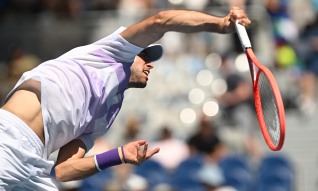 Nuno Borges segue para segunda ronda após retirada de Auger-Aliassime no Open da Austrália