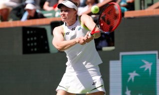 Cazaque Elena Rybakina sobe a número dois mundial de ténis