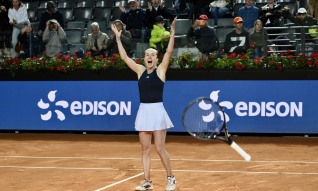 Tenista Elina Svitolina bate Coco Gauff e vence um WTA 1.000 oito anos depois
