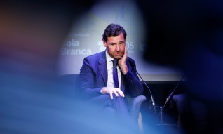 André Villas-Boas vê legado dos falecidos Pinto da Costa e Jorge Costa honrado