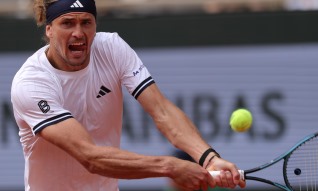 Alexander Zverev bate De Jong e está nos quartos de final de Roland Garros
