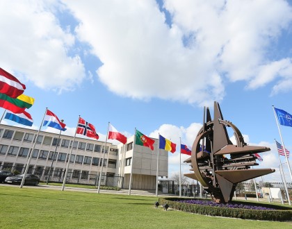 PR considera que sugestão de Trump de expulsar Espanha da NATO não faz sentido