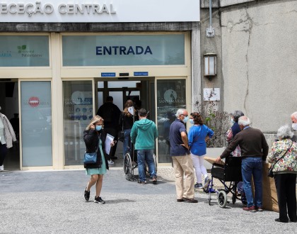 Diretor de ortopedia de Santa Maria demite-se num "grito de alerta"