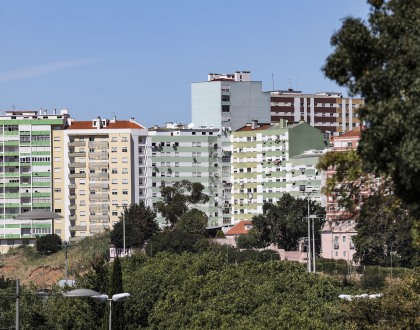 Proprietários apontam falha ao Governo nos “assuntos verdadeiramente importantes” sobre habitação