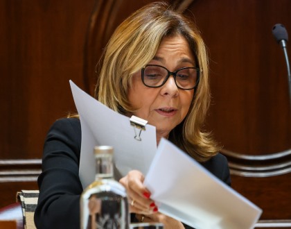 Nova urgência regional de obstetrícia em Almada arrancará quando escalas estiverem feitas - Ministra