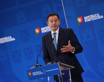 Montenegro condena “injustificáveis ataques” iranianos e apela à “máxima contenção”