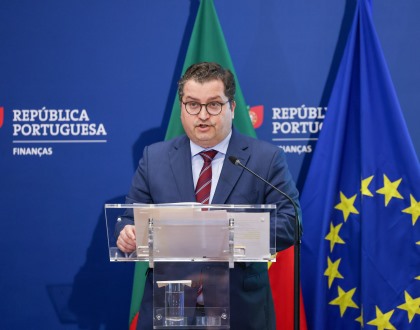 Governo diz estar empenhado em garantir que não há interferência no setor empresarial do Estado