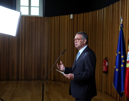 Presidente da República felicita líder da oposição húngara pela sua vitória