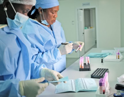 Cancro mata mais de 17 mil pessoas anualmente em Moçambique