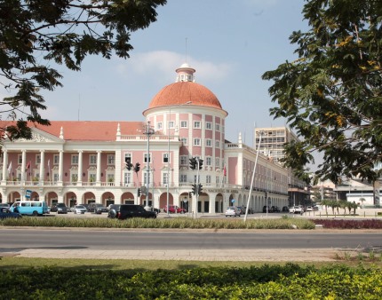 BNA revê em baixa inflação para 11,5% em Angola