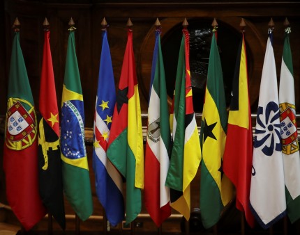 Guiné-Bissau: CPLP perplexa condena "qualquer tomada do poder por via da força"