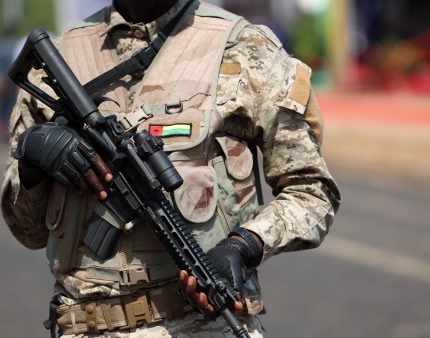 Atos consulares suspensos na Embaixada de Portugal em Bissau