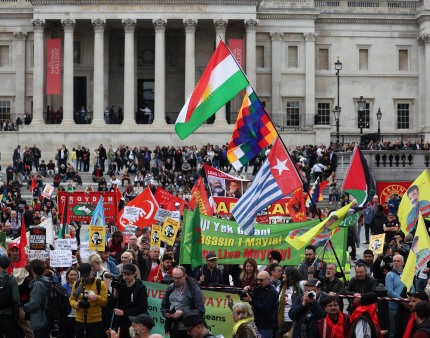 1.º de Maio: Centenas na rua em Londres para exigir mais direitos laborais