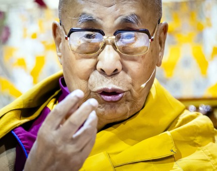 Dalai Lama celebra 90 anos e prepara sucessão espiritual
