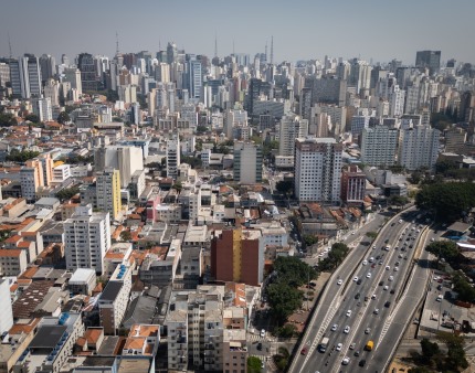 Assassinatos de pessoas trans caem no Brasil mas continuam os maiores do mundo