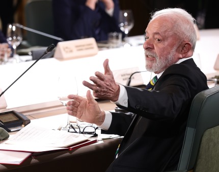 Brasil promete visita de Lula a um Moçambique com relação “muito profunda de amizade”