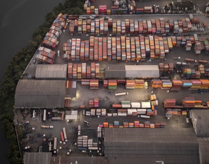 Excedente da balança comercial do Brasil cresceu 47,6% no primeiro trimestre