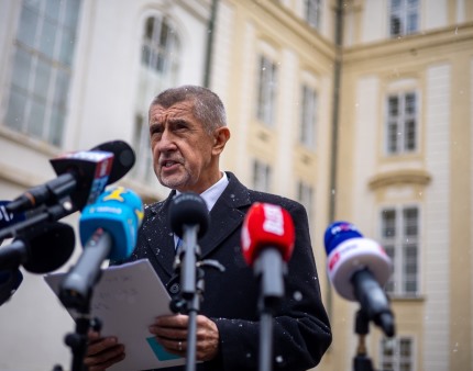 Bilionário checo trumpista Babis será nomeado primeiro-ministro do seu país na terça-feira