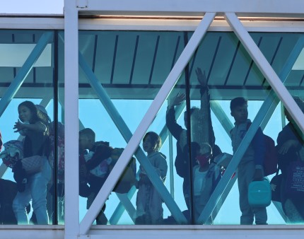 EUA extinguem plano de reunificação familiar para sete países latino-americanos