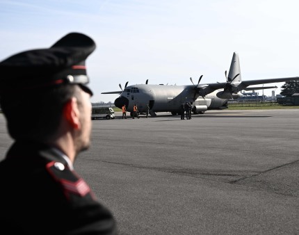 Itália limita reabastecimento em quatro aeroportos face à falta de combustível
