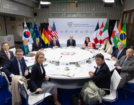 G7 apela ao fim imediato dos ataques contra populações e infraestruturas civis