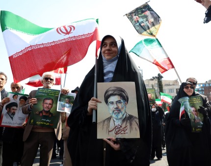 Irão descreve exigências dos EUA como "maximalistas e irracionais"