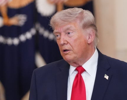 Trump pede ao Congresso 1,3 biliões de euros para orçamento da defesa em 2027