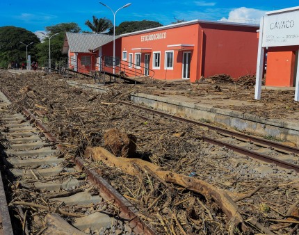 LAR assegura transporte de carga por via ferroviária e rodoviária no Corredor do Lobito