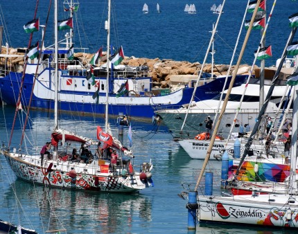 Israel afirma que ativistas da flotilha detidos já se encontram na Grécia