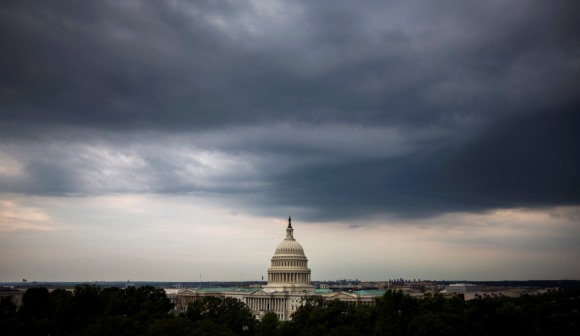Estados Unidos em paralisação orçamental, mas espera-se fim rápido