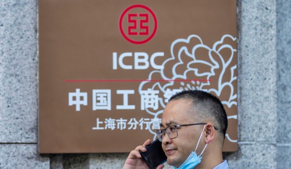 Seis maiores bancos chineses pagam mais de 50 mil milhões de euros em dividendos