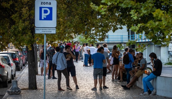 Sete em cada 10 jovens não são financeiramente autónomos – estudo