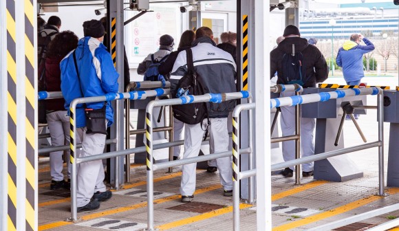 Stellantis corta mais de 9.600 empregos em Itália em 4 anos