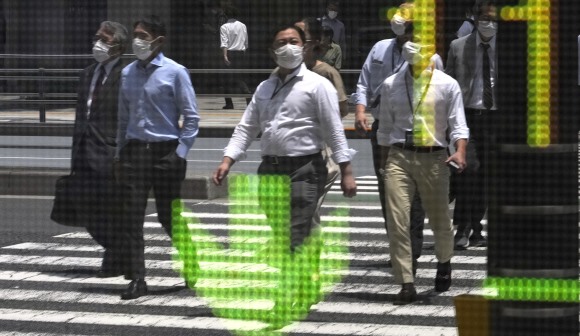 Bolsa de Tóquio abre com Nikkei a cair 0,68%