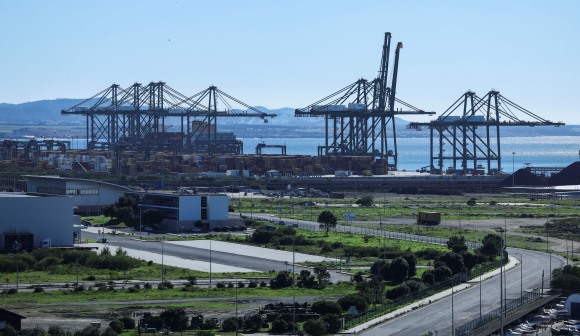 Greve está a afetar operações no Terminal XXI do Porto de Sines