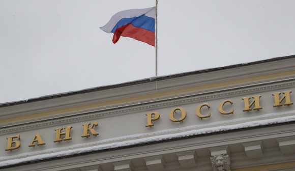 Economia russa cresce mais que previsto apesar da guerra sustentada pelo petróleo