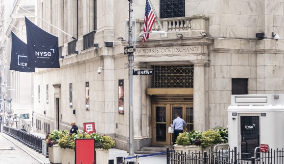 Bolsa em Wall Street negoceia mista no início da sessão