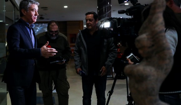 PS desafia Governo a fazer acordo com VASP para garantir distribuição de imprensa em todo o país