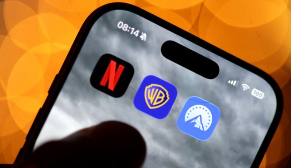 Netflix defende que a sua oferta pela Warner Bros é a única que assegura crescimento