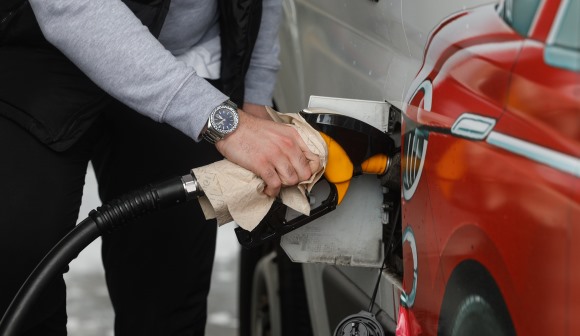 Governo reduz desconto no ISP para gasóleo e gasolina